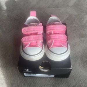 Infant Converse size 2
